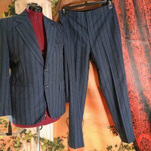 NWOT: Hiap Gee Tailored Men's Navy Blue Pinstripe Suit Size See Description